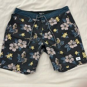 Katin Men’s Board Shorts - 7inch - 33 waist